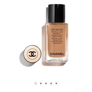 CHANEL Les Beiges Healthy Glow Foundation - Beige Tan B70